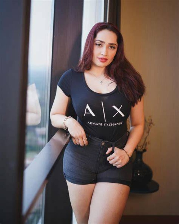 Aditi Mistry Nude Live Porn