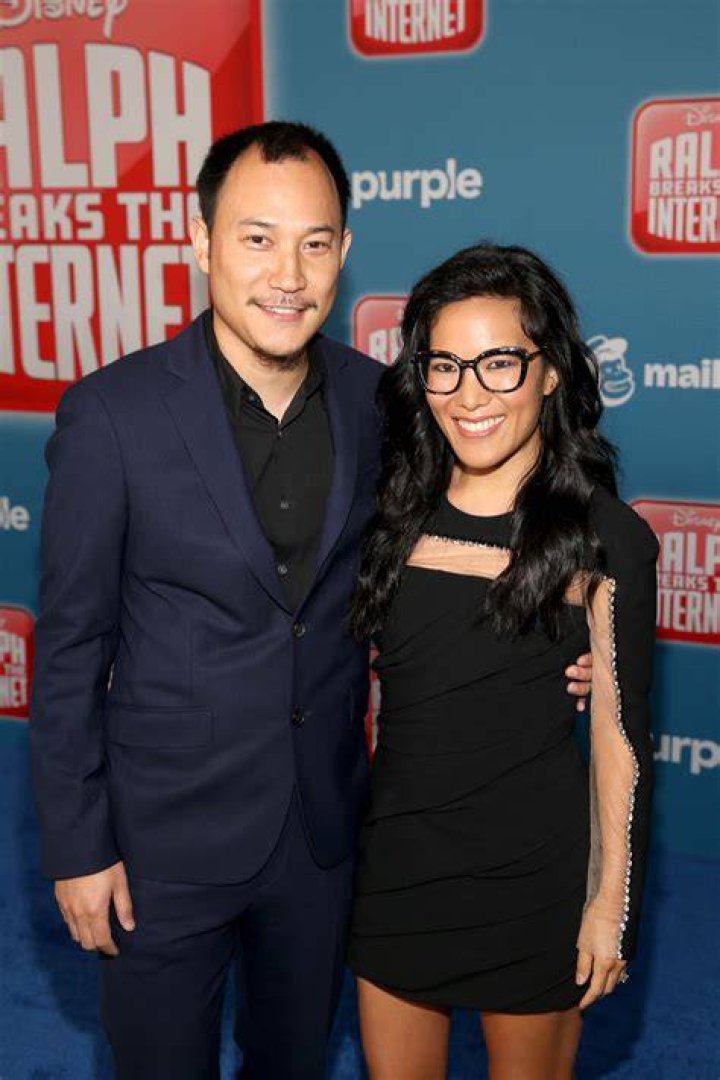 Ali Wong's "Director Ex": Unpacking the Story of Justin Hakuta