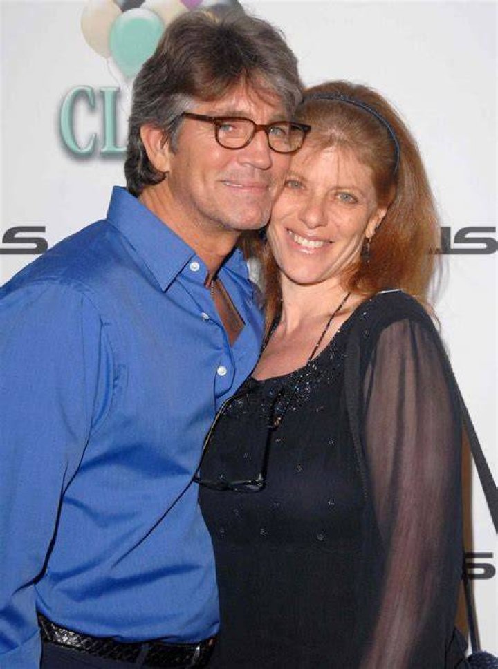 Eliza Roberts: Exploring the Life and Career of Eric Roberts' Enduring Partner