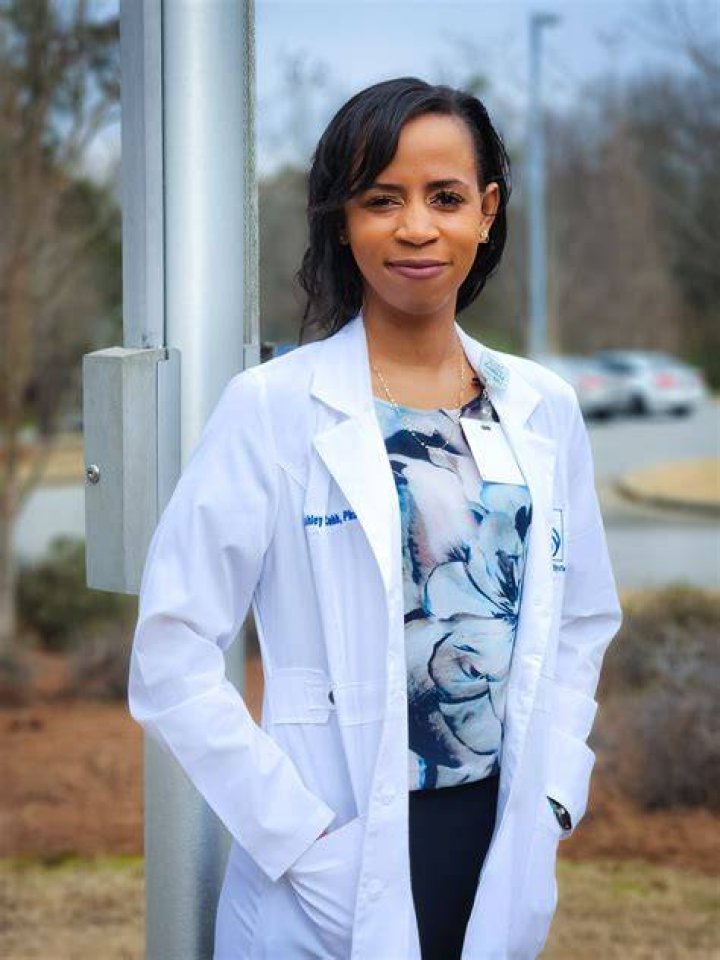 Getting to Know Dr. Ashley Cobb Pharmacist: A Look at Modern Pharmacy Roles