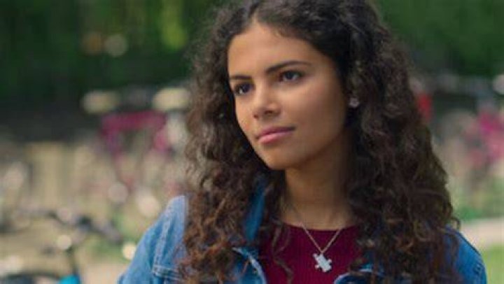 Sofia Nicolini: The Bright Young Star Captivating Audiences in Netflix's DI4RIES